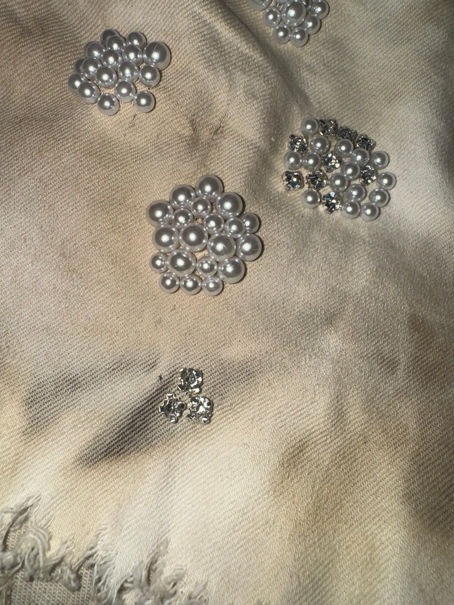 THREADED EMBELLISHED DENIM SKIRT